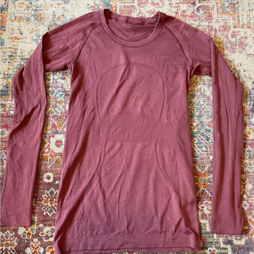 Lululemon swifty long sleeve shirt size 6
